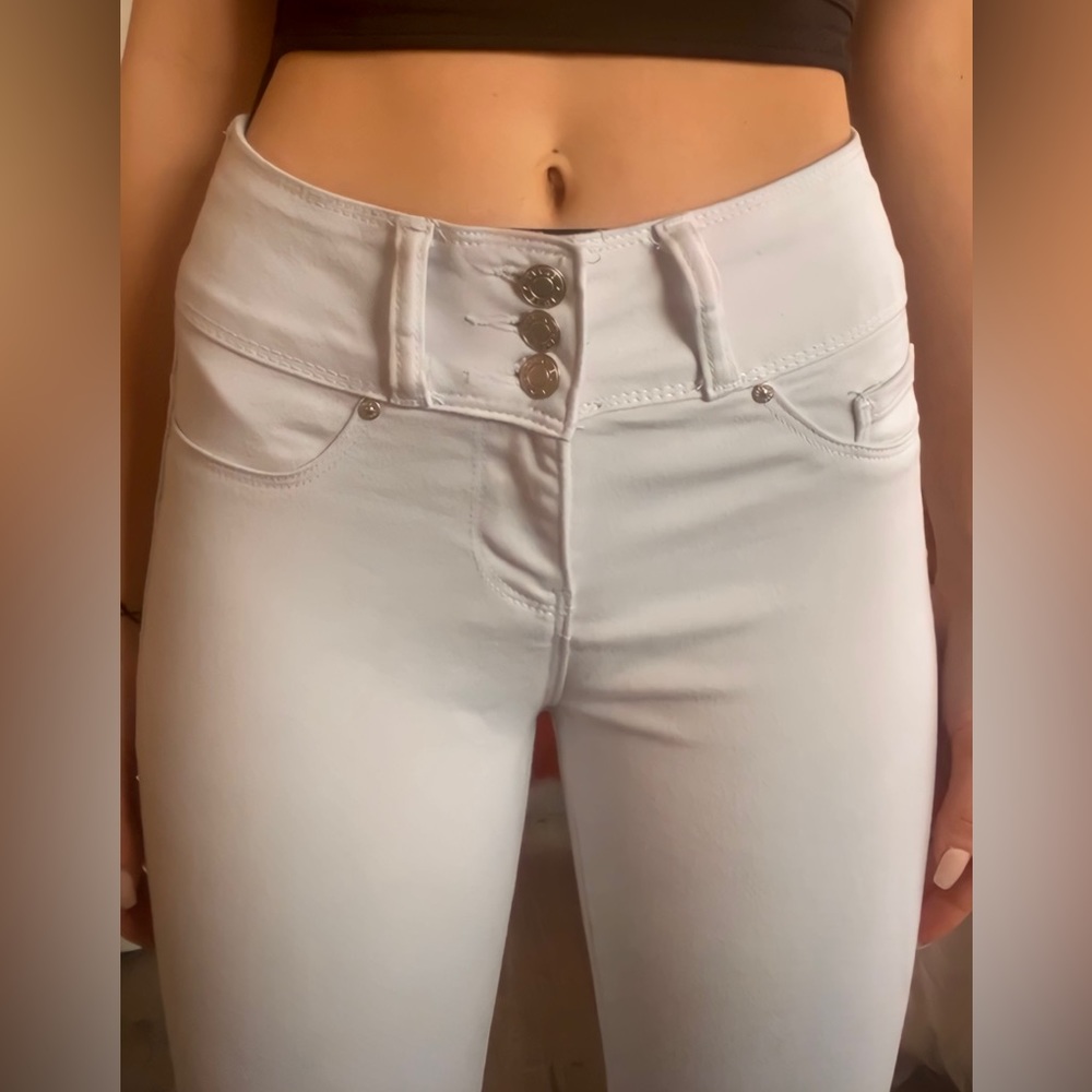 Skinny jeans